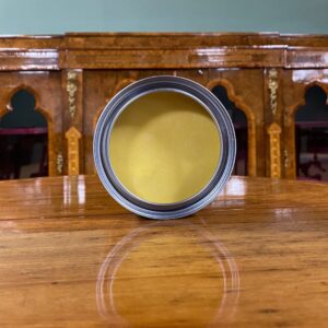 Priory polishes Finishing Wax - Light