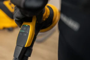 Mirka DEROS II 650 sanding wood